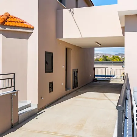 Elpida One By Ezoria In Timi, Villa *