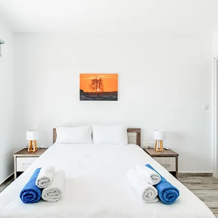 Villa Elpida One By Ezoria In Timi, Paphos
